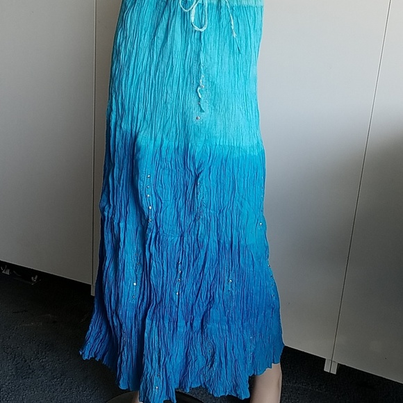 Ombre blue skirt - Picture 1 of 4